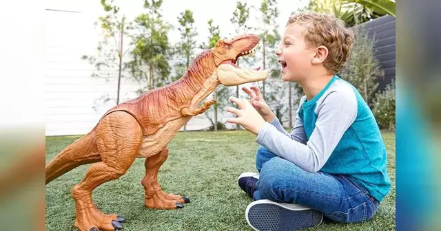 cyber-dino-telecommande