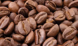 Roasted_coffee_beans