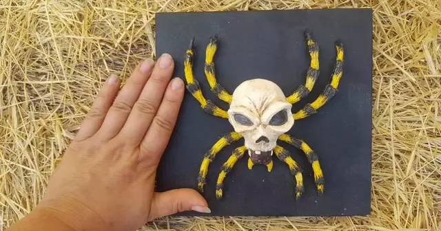 sculpture-araignee-zelda-realiste