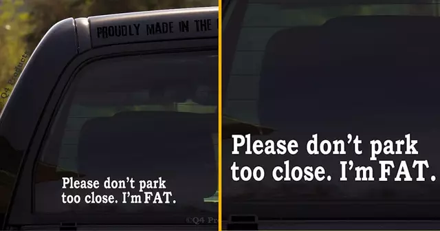 sticker-voiture-garer-trop-pres