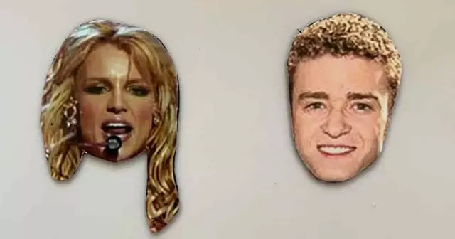 un-pins-britney-et-justin-le-plus-beau-couple-de-lunivers