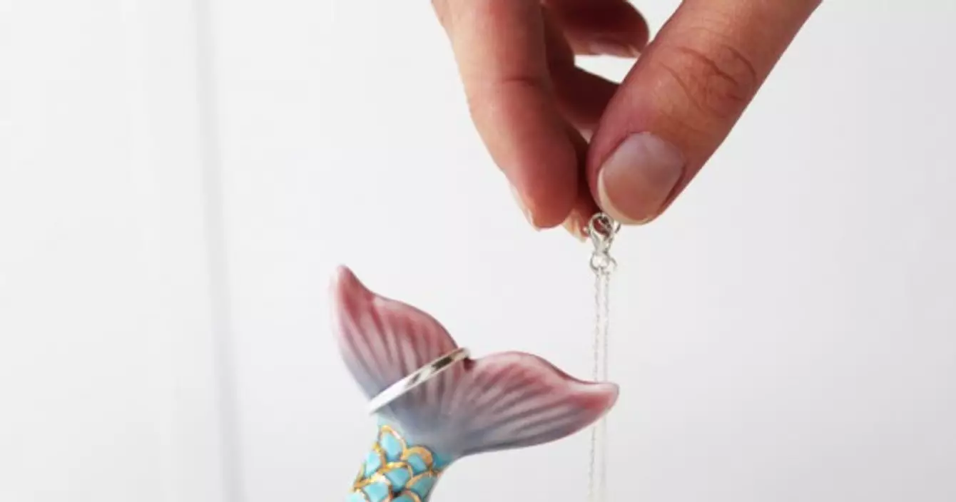 porte-bijoux-queue-de-sirene