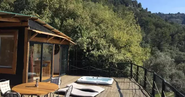 loddge-jacuzzi-terrasse