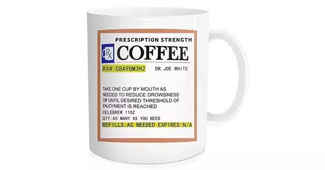 un-mug-en-forme-de-flacon-de-medicament