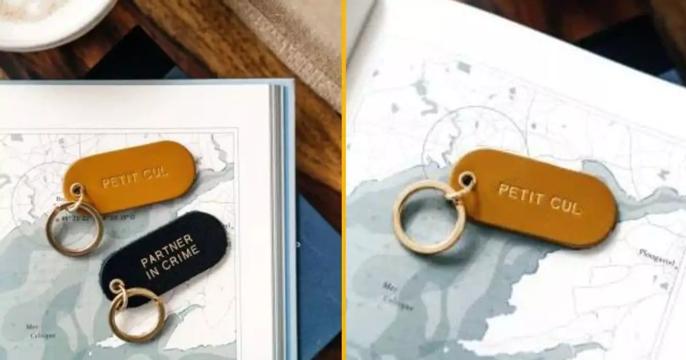 porte-cle-cuir-message