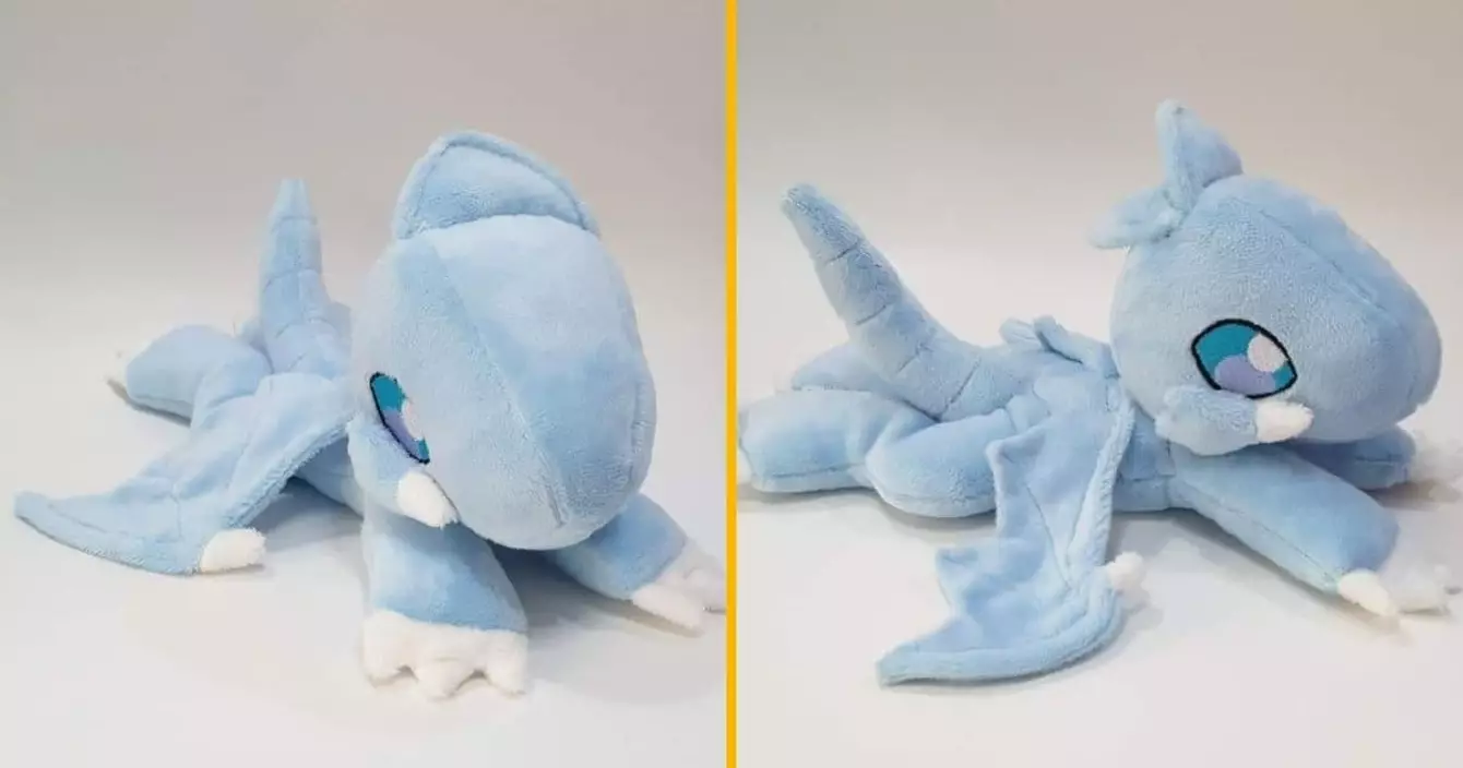 peluche-yu-gi-oh-dragon-blanc-aux-yeux-bleus