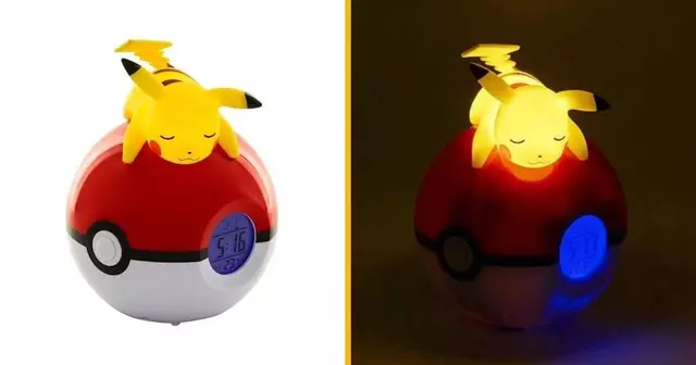 un-radio-reveil-pokeball