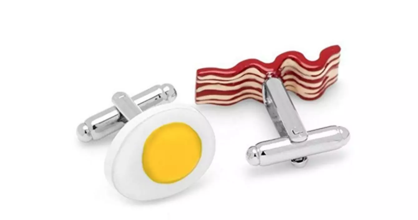 bouton-manchette-oeuf-bacon