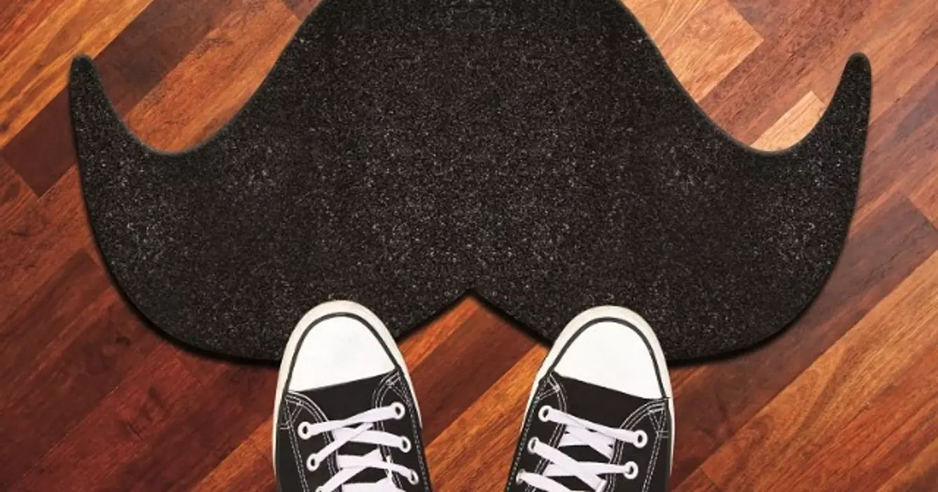 paillasson-moustache