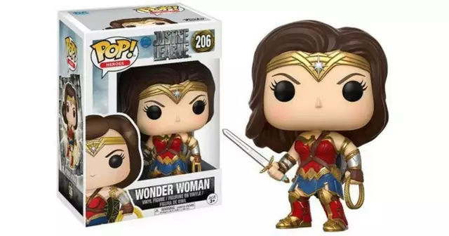 figurine-wonder-woman