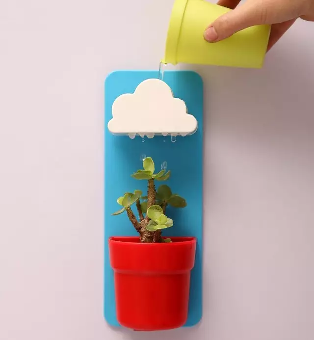 e18a913cdf9a41e59cd832f86ee50f05