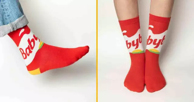 chaussettes-fans-petit-fromage-croute-rouge