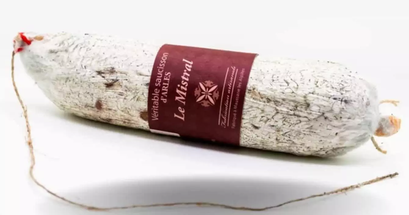 authentique-saucisson-arles