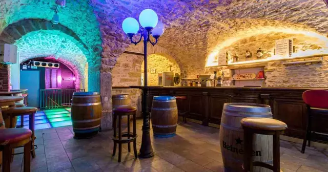 bar-privatisable-lyon-abbaye-pub