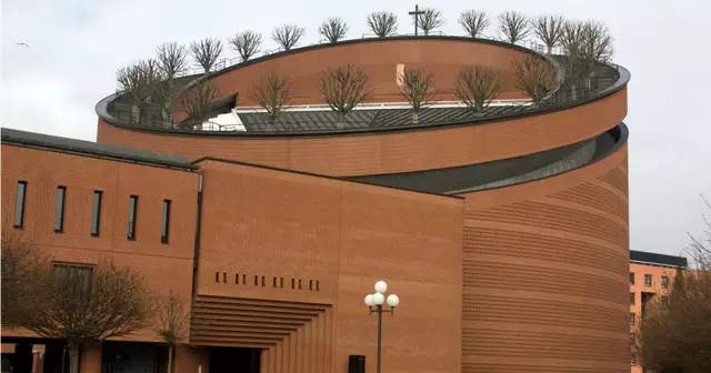 Cathedrale-Evry_IMG_6584