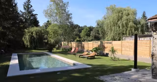 studio-personnes-piscine-ile-de-france