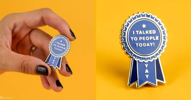 badge-parle-gens-aujourdhui