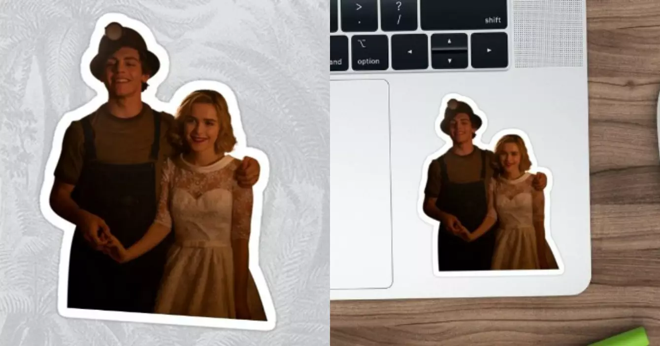 sticker-harvey-sabrina