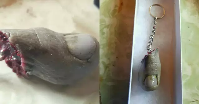 porte-cle-zombie-doigt