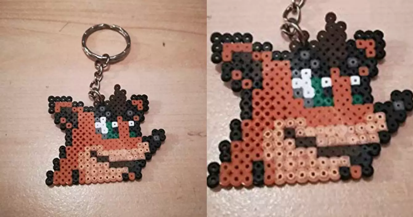 porte-cle-crash-bandicoot-perle-effet-pixelise