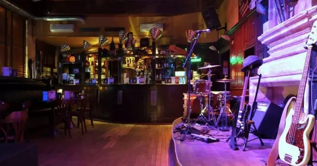 bar-cher-lyon-eden-rock-cafe