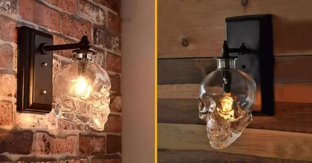 une-lampe-du-crane-de-hamlet-pour-les-fans-de-shakespeare
