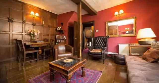 appartement-vieux-600-ans-hante-folie