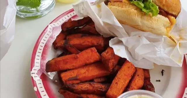 restaurant-burgers-vegetariens-birdy-burger