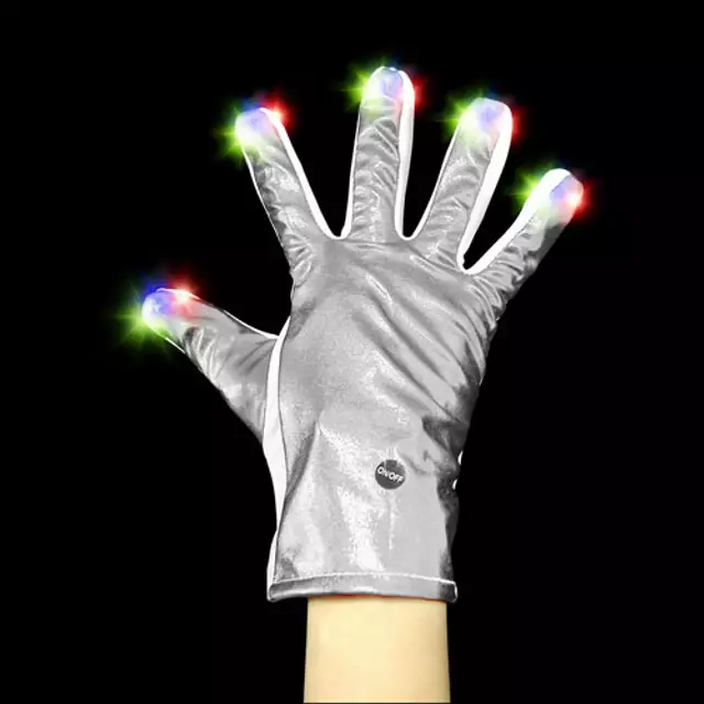 gants_lumineux_magiques_argentes