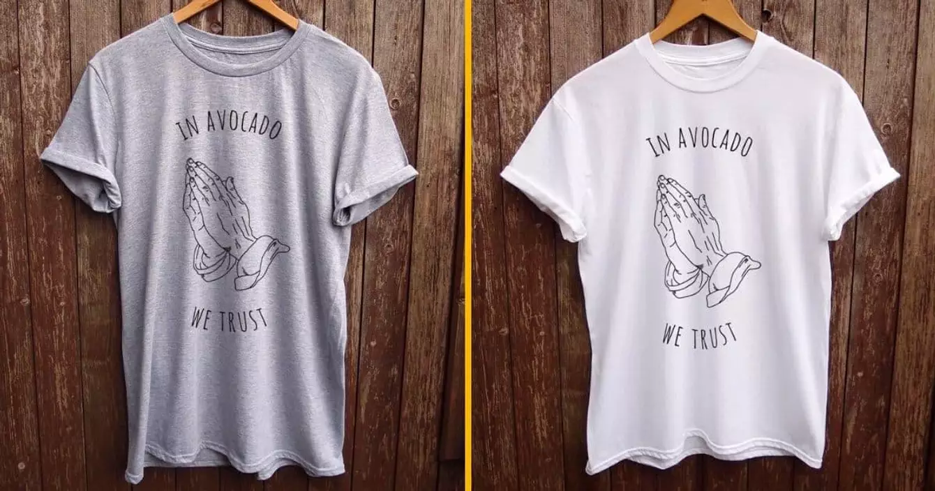 un-t-shirt-in-avocado-we-trust