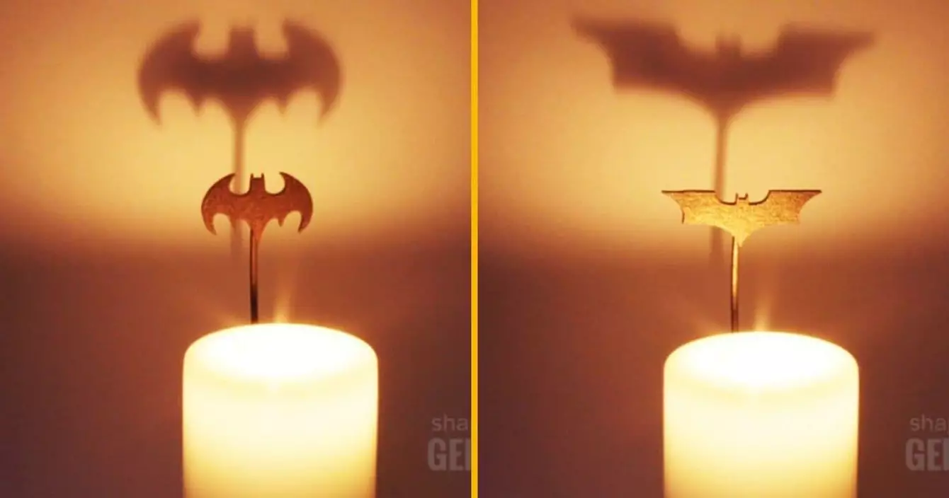 un-logo-batman-a-accrocher-a-une-bougie-pour-le-faire-apparaitre-sur-le-mur