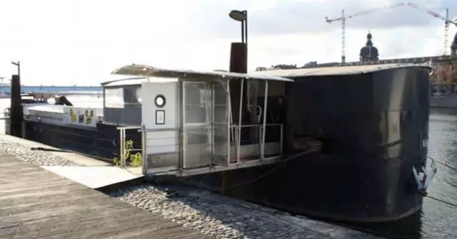 terrasse-boire-verre-lyon-peniche-marquise