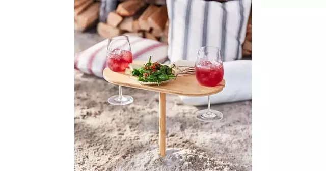 table-pique-nique-bambou-planter-partout