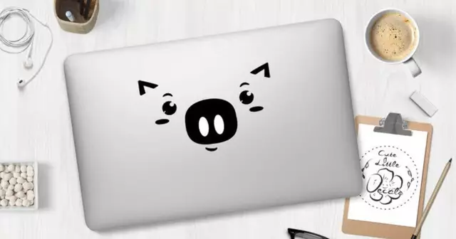 un-autocollant-pour-mac-cochon