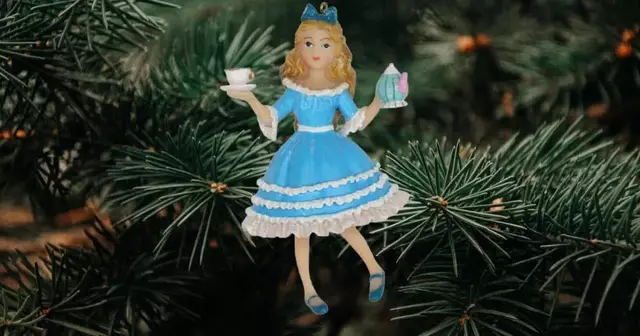 boules-noel-alice-pays-merveilles-sapin