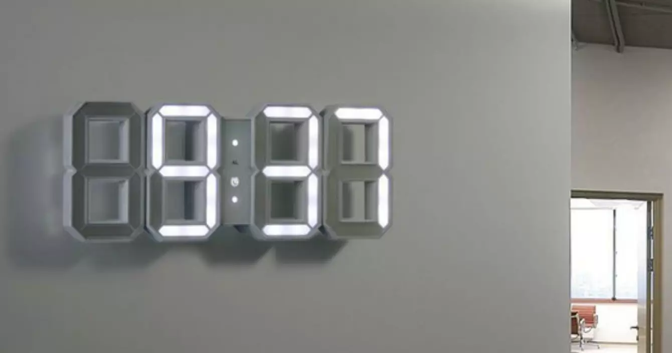 horloge-digitale-murale