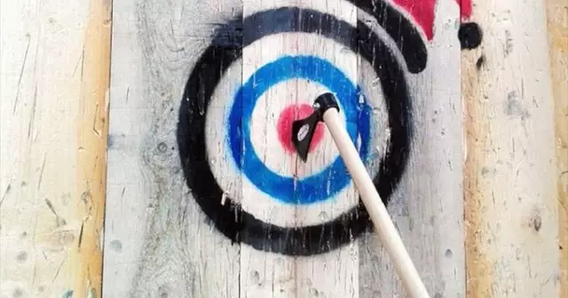 topitruc lancer hache lyon