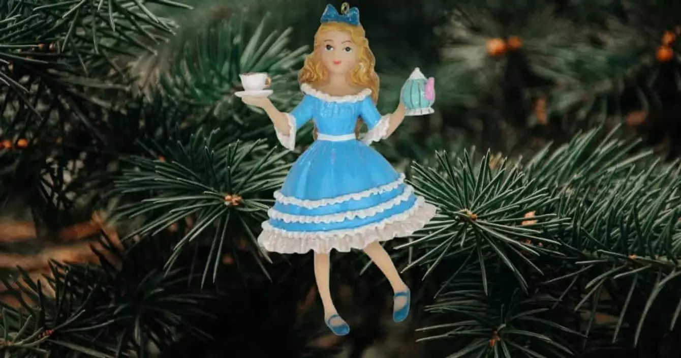 boules-noel-alice-pays-merveilles-sapin