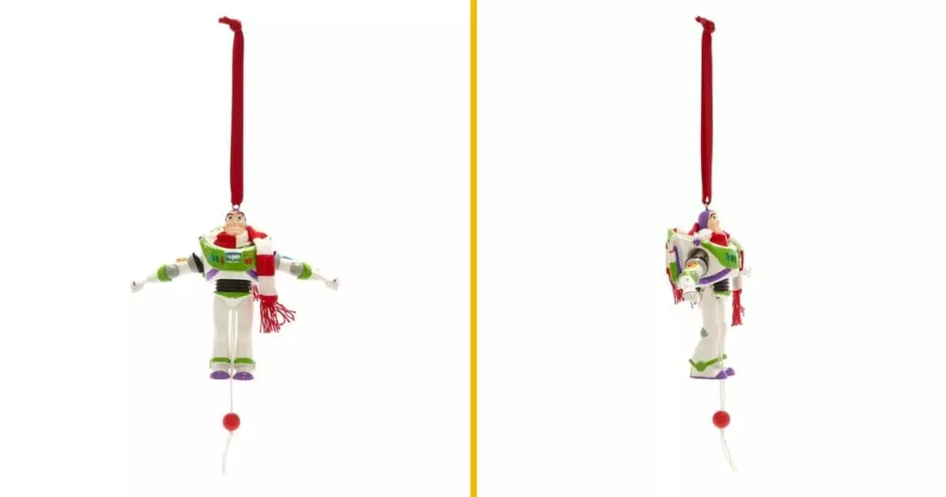 decoration-sapin-buzz-eclair