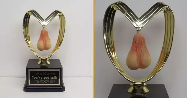 trophee-plus-belles-couilles