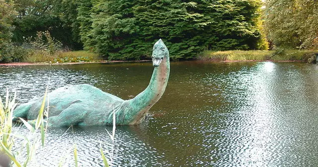 800px-lochneska_poboba_museumofnessie