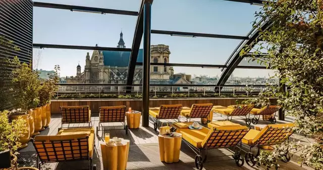 bar-rooftop-paris-roof-madame-reve