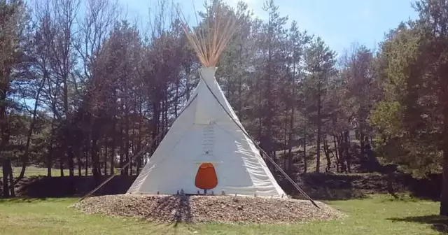 veritable-tipi-indien-provence-alpes-cote-dazur