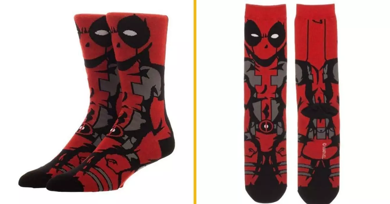 chaussettes-deadpool