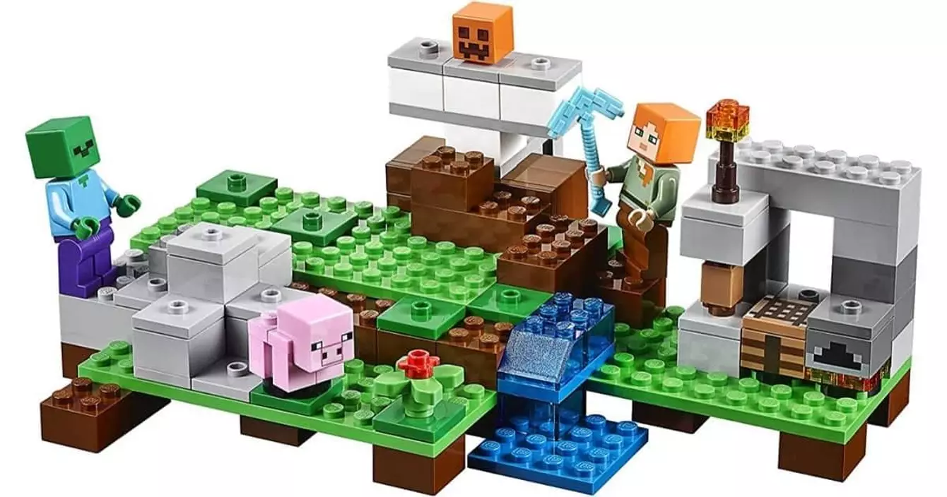 lego-minecraft-the-iron-golem