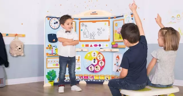 smoby-school-jouer-maitre-maitresse